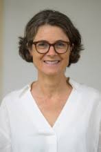 Finden Sie anerkannte Familienaufsteller, anerkannte Systemaufstellungen  hoher Ausbildungs- und Qualitätsmaßstab