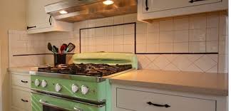 Retro Backsplash Tile Google Search Cottage Kitchen Design Kitchen Restoration Kitchen Design