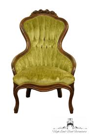 Pin By Janelle Greenwood Hicks On Furniture In 2020 Victorian Chair Accent Chairs Chair