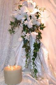 Making a wedding bouquet with artificial flowers is pretty similar to making a bouquet with real flowers. Bridal Bouquets Artificial Wedding Flowers Wedding Flowers