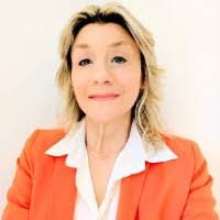 Valerie Clement's Instagram, Twitter & Facebook