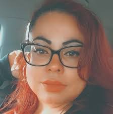 Karla Rutherford's Instagram, Twitter & Facebook