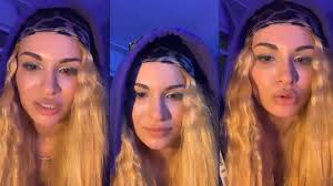 Feride izle, feride full izle, feride türkçe sansürsüz izle, feride hd izle, feride 2020 izle, genç bir kadın olan feride, bir yer altı dikiş atölyesinde terzi olarak çalışıyor. Feride Hilal Akin Instagram Live Stream 3 May 2020 Ig Live S Tv