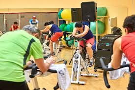 Wir weisen darauf hin, dass jeder clever fit franchisepartner rechtlich selbstständig ist. Gesundheit Fitness Aktiv Sporthotel