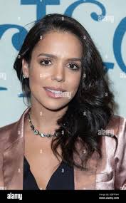 Barbara Thome nimmt an der Fotoausstellung des Cirque du Soleil Corteo  Teil, die am 12. Dezember 2019 im Accor Hotel Arena Bercy in Paris,  Frankreich, eröffnet wird. Foto von AuroreMarechal/ABACAPRESS.COM  Stockfotografie -