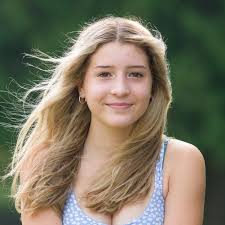 WiNK Quiz: Which Sara/Sarah Are You?