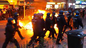 Mai haben in berlin zahlreiche gruppen zu demonstrationen aufgerufen, mehr als 20 sind für den samstag angemeldet. 0y6ci Wkmismhm
