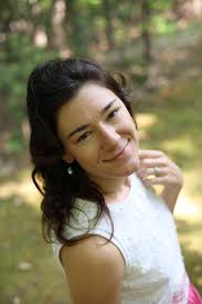 There is still time to sign up for the art class that starts this evening!  (Wed Sept 4th) Mindfulness Watercolor & Wax Resist 🎨🖌 All the info and  sign up here: https://anartisticadventure.com/watercolor-wax-art-class |