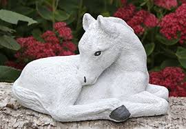 Steinfigur Pferd Klein Antik Weiss Fohlen Garten Deko Stein Figur Garten Ideen Gestaltung Garten Deko Garten Dekoration Garten Diy Garten Ide Jardinagem