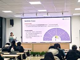 破“孤岛”之困，筑隐私之盾：我院师生共话联邦学习新范式-人工智能学院