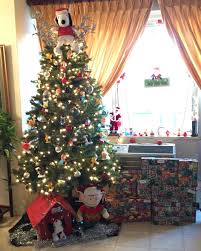 Snoopy Christmas Tree Easy Cheap Christmas Decorations Easy Christmas Decorations Christmas Decorations Cheap