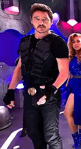 Inicia con una serie de invasores alienígenas que llegan a tierra con el firme propósito de secuestrar a todos los superhéroes. Wcbh Spoilers Explore Tumblr Posts And Blogs Tumgir