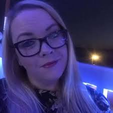 Tragedy as mum, 33, dies five weeks after complaining of pain in her side