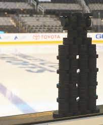 Here's a few ways to give yourself the best chance of getting the puck in the goal. Pin On Chicago Blackhawks