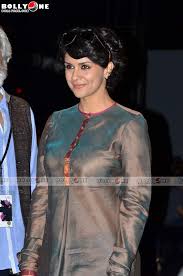 A..2..Z Bollywood actressz Wallpapers.. | ElaKiri