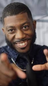 Harriet Kerns's Instagram, Twitter & Facebook