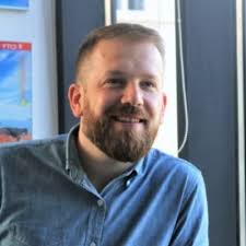 What's with all these long drawn out posts, some about nothing relevant or  some actually work/hiring related, followed by a selfie? Is that the new  LinkedIn algorithm to get your posts seen?