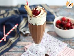 Chocolat Liegeois La Creme Viennoise Au Chocolat Recette Ptitchef Recette Chocolat Liegeois Dessert Gourmand Chocolat