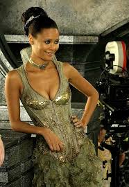 Born as melanie thandiwe newton in the city of westminster, london, england on 6 th november 1972, thandie newton is an actress who has worked in several british and american movies. Pin By Ryan Patterson On Fashion Meets Fiction Thandie Newton Black Actresses Beautiful Actresses