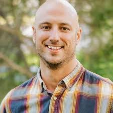 Jason Marlow's Instagram, Twitter & Facebook