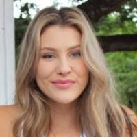 Maddy Pryor's Instagram, Twitter & Facebook