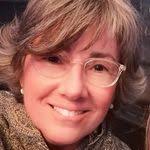 Becky Arseneault's Instagram, Twitter & Facebook