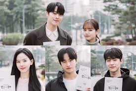Ulsan, 7 de agosto de 1992) es un actor y modelo surcoreano. Hyeri Jang Ki Yong Kang Han Na Kim Do Wan And Bae In Hyuk Share Closing Comments On My Roommate Is A Gumiho Gossipchimp Trending K Drama Tv Gaming News