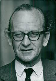 THE HONOURABLE MARK BONHAM CARTER