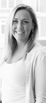 Libby Pederson's Instagram, Twitter & Facebook