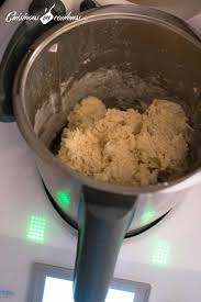 Brioche Filante Au Thermomix Cuisinons En Couleurs Brioche Recette Brioche Idee Recette Thermomix