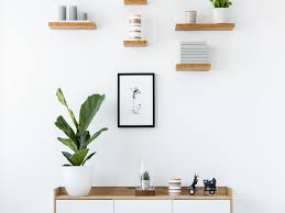 Créez une étagère murale design, unique, durable et bien à vous avec nos accroches murales bracket ou choisissez l'étagère qui. Etageres Murales De Nouvelles Idees Pour Votre Deco Le Monde De L Eco