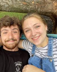 These two have absolutely made my last few months! Still haven't wrapped my  head around that this girl is accepted to Harvard, it'll definitely be  harder to play Sims from all the