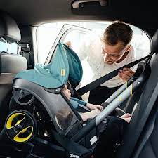 チャイルドシートにもなるベビーカー doona ベビー用品 キッズ用品通販 クーナセレクト 車の座席 ベビーカー チャイルドシート