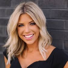 Carly Pearson's Instagram, Twitter & Facebook