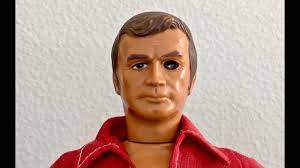 Kenner signed on for the rights to produce toys for the series and began distributing in 1975 what would become one of the most popular action figure lines of all time. Vintage Six Million Dollar Man Action Figure Youtube