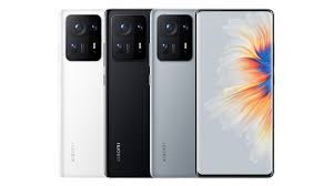 Expected top with camera under display, snapdragon 888+ and 108 mpx camera. Kju84pr5d7vmgm