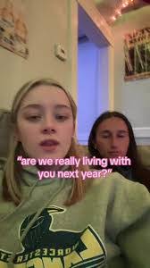 Holly Rivers's Instagram, Twitter & Facebook