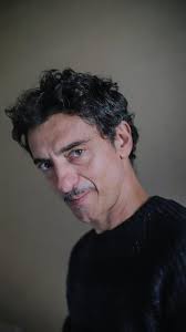 Don Matteo" Delitto in biblioteca (TV Episode 2004)