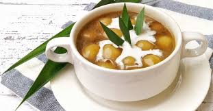 Bubur sumsum terbuat dari tepung beras yang dimasak bersama santan dan dinikmati bersama kuah gula merah atau juruh. Weekend Berkreasi Membuat Bubur Sumsum Candil Untuk Si Kecil