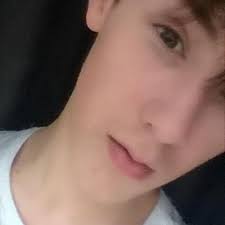 Brandon Lee Docherty (@nannonlee15)