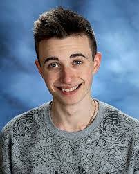 Andrew Dray's Instagram, Twitter & Facebook