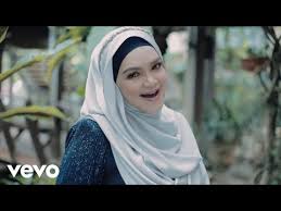 Comel pipi merah album has 1 song sung by dato' sri siti nurhaliza. Lirik Lagu Dato Sri Siti Nurhaliza Comel Pipi Merah Lyrics And Translations
