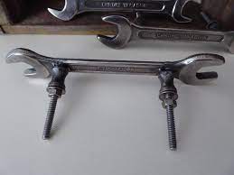 Wrench Tool Metal Handle Drawer Pull Man Cave Garage Decor Steampunk Industrial Urban Mechanic Garage Decor Car Parts Decor Door Handles