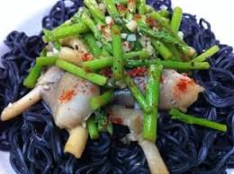 organic binchotan noodles 有机备长炭面条ingredients organic binchotan noodles baby asparagus organic o stuffed peppers asparagus and mushrooms vegan noodles