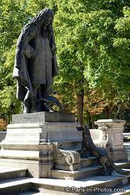 Jardin Du Ranelagh Love Love Love This Statue Wish I Had Of Taken More Photographs Of It Les Fontaines Les Fables Paris