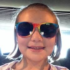 Hallie Stuart's Instagram, Twitter & Facebook