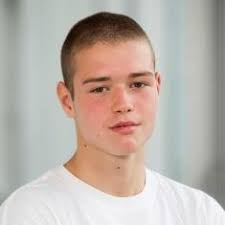 Athlétisme Aviron Badminton Basketball Breakdance Canoë-Kayak Équitation  Escalade Escrime Golf Gymnastique Judo Karate Roller