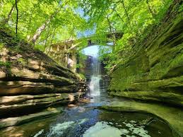 Mainstream Adventures adicionou...