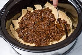 Cover with a third of the meat mixture. Slow Cooker Beef Enchilada Casserole With Mole Sauce