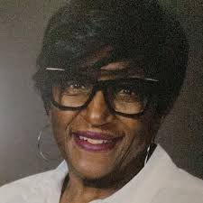 🚨NUEVO: Los Sussexes acaban de lanzar su tarjeta navideña 2024 que incluye  una nueva foto del príncipe Archie y la princesa Lilibet 😍